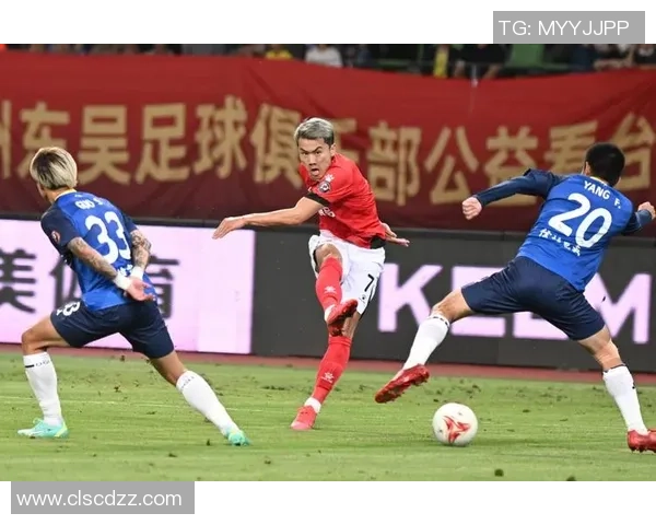 足球明星吴雷近况揭秘:职业生涯新阶段与未来发展展望 足球明星吴雷近况揭秘:职业生涯新阶段与未来发展展望